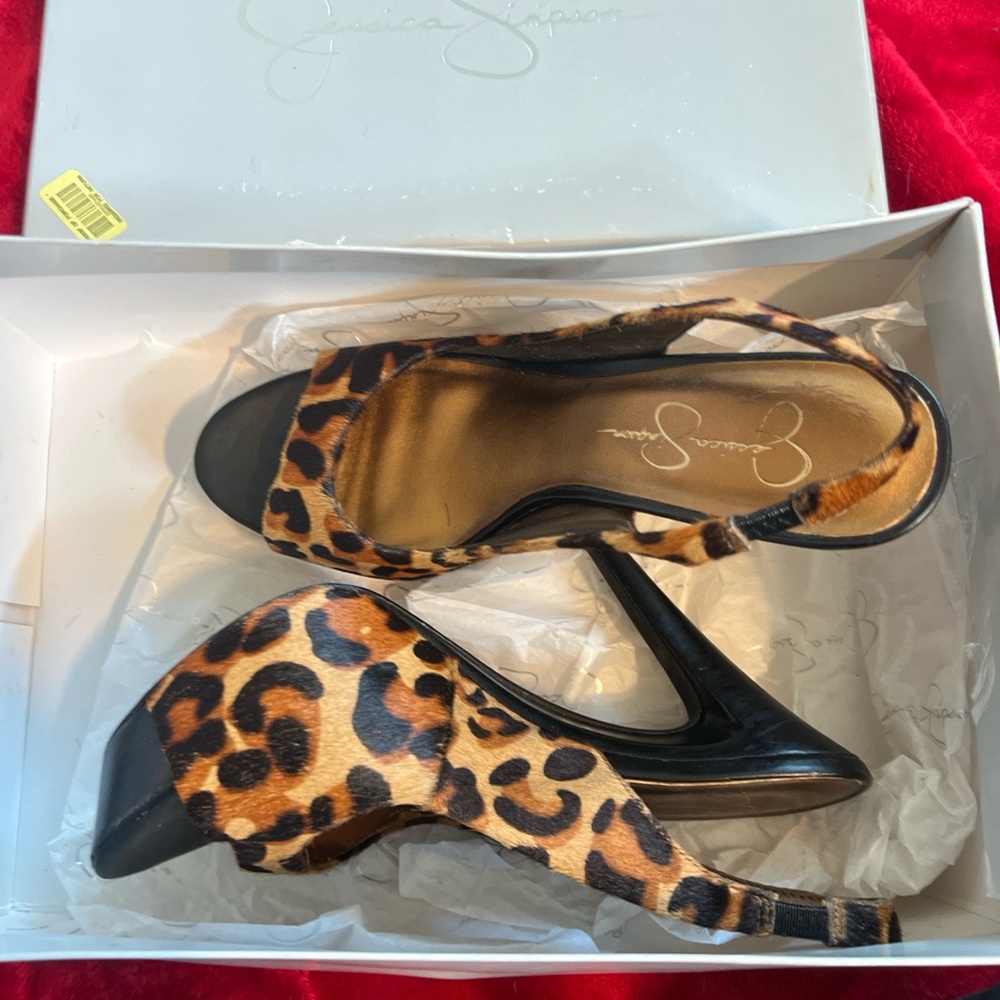 Jessica Simpson Black and Brown Leopard Heels